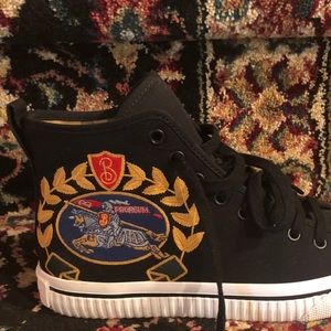 🌟Authentic burberry high tops